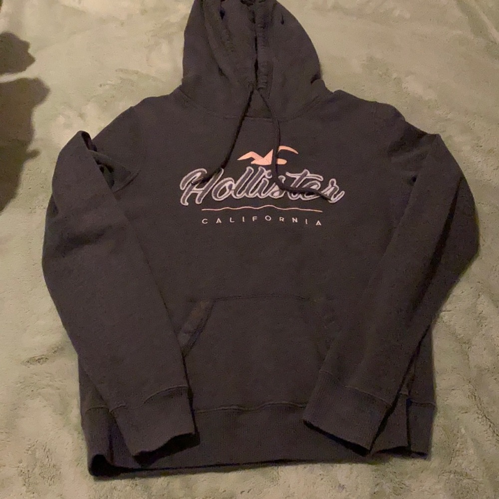 Hollister hoodie, size: s